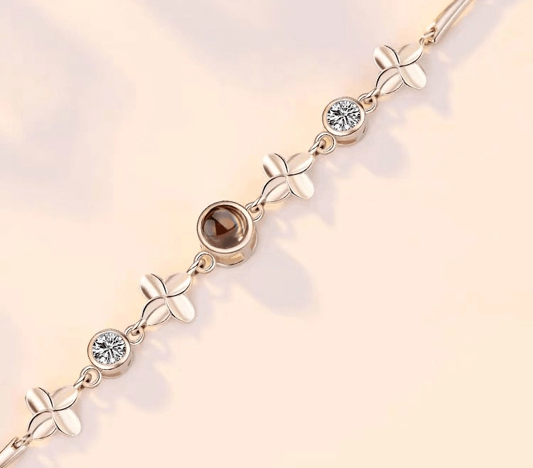 Lucky Clover Photo Projection Bracelet