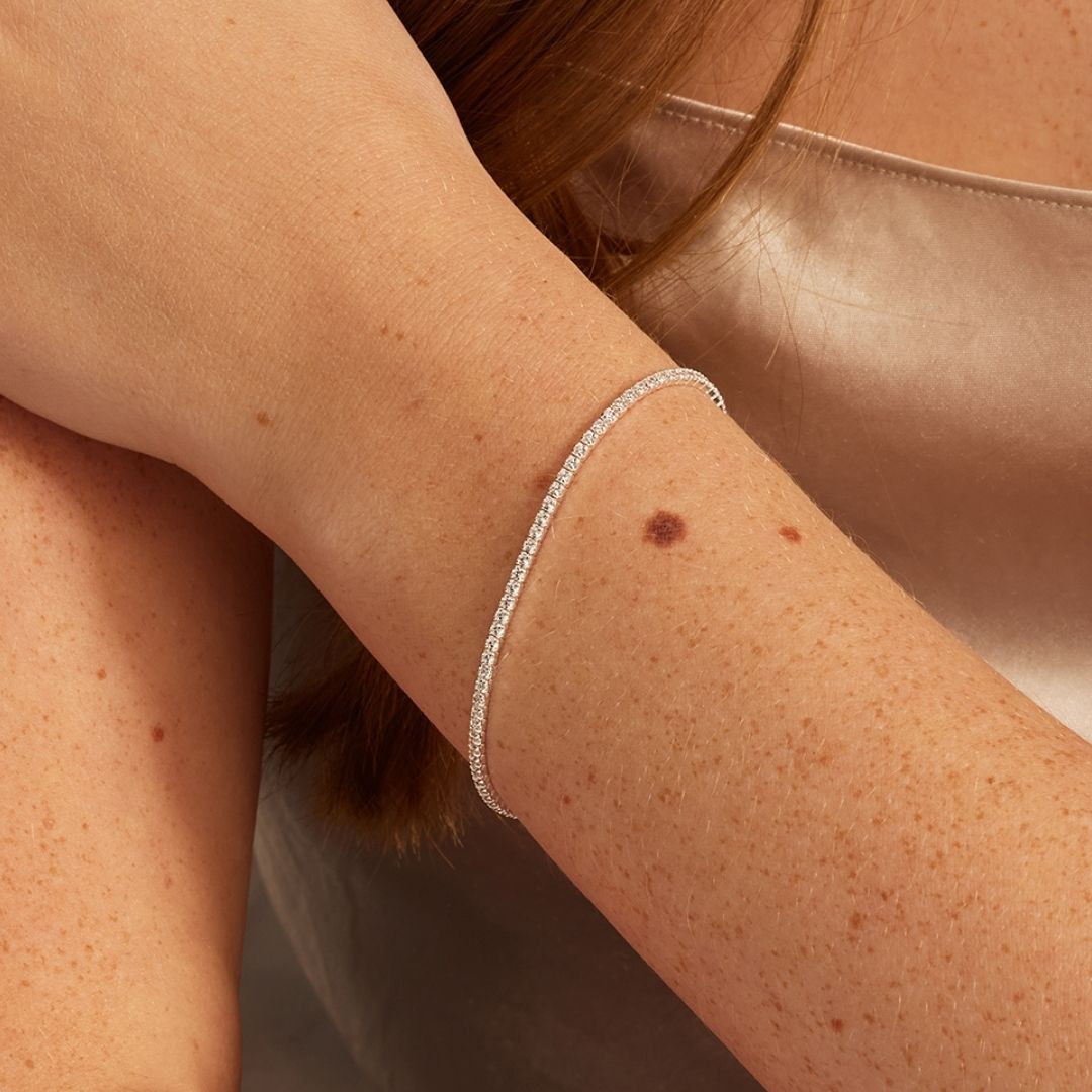 Silbernes Tennisarmband und Ohrstecker im Princess-Diamant-Stil