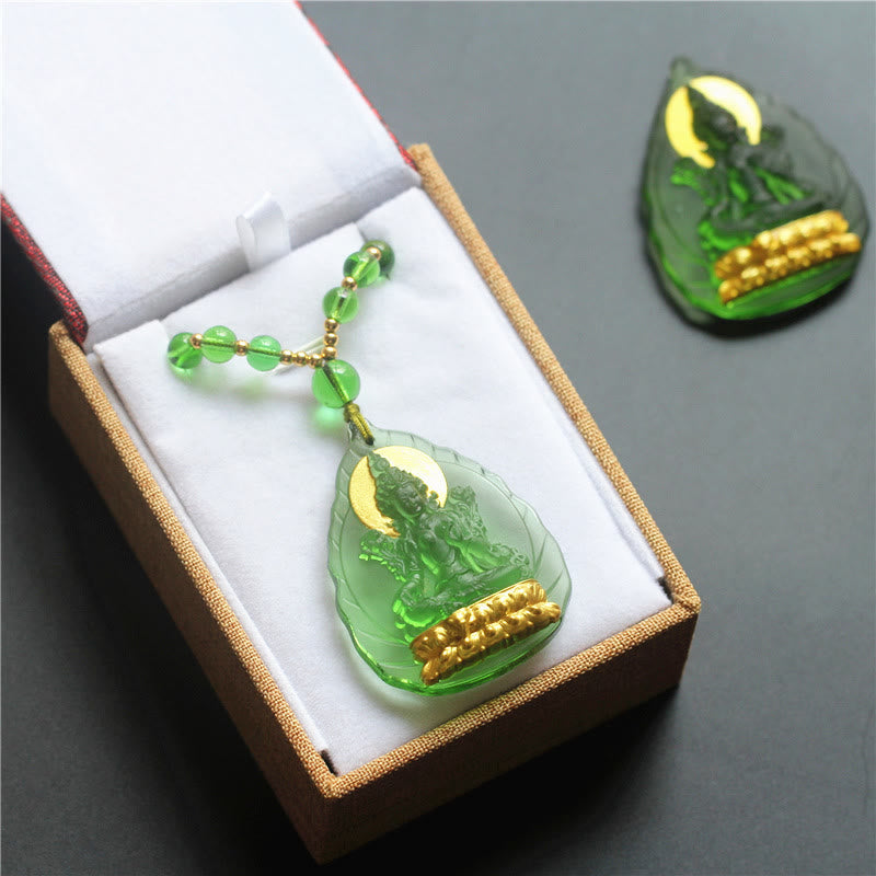 Collar con colgante de protección de cristal Liuli bañado en oro con piedras de Buda Tara Verde tibetano