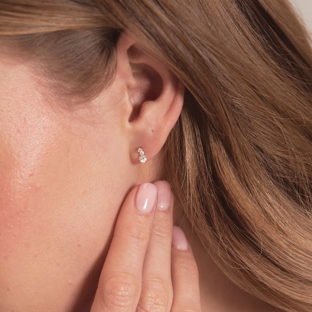 Pendientes colgantes de diamantes flotantes de oro