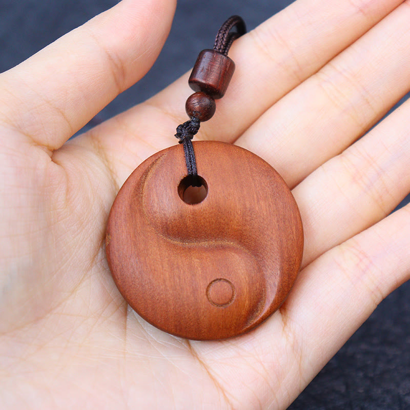 Collar con colgante de protección de la suerte con piedras de Buda, madera de azufaifo impactada por un rayo y Yin Yang