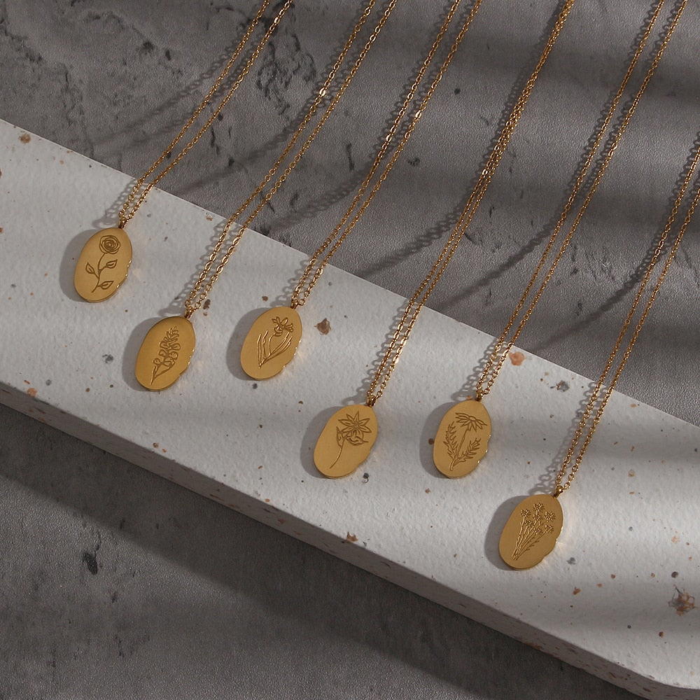 Collar de moneda ovalada Fleur