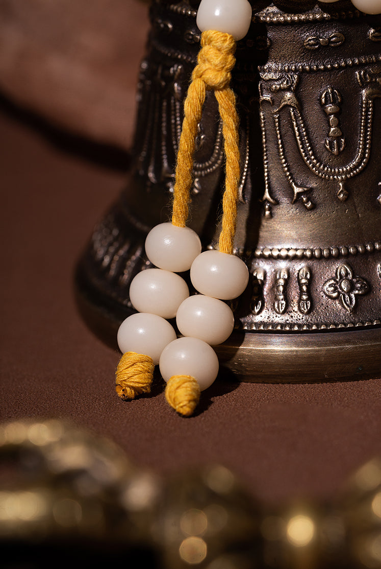 7.5mm*10mm White Jade Bodhi 108 Bead Mala Necklace