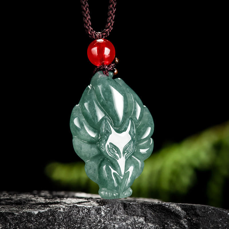 Colgante de zorro de nueve colas de jade verde natural con piedras de Buda
