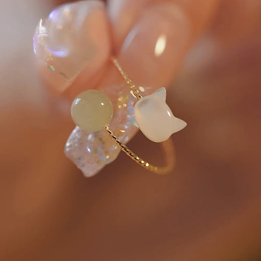 Anillo de bendición con cuentas de jade y cabeza de gato de piedra Tridacna de Buda