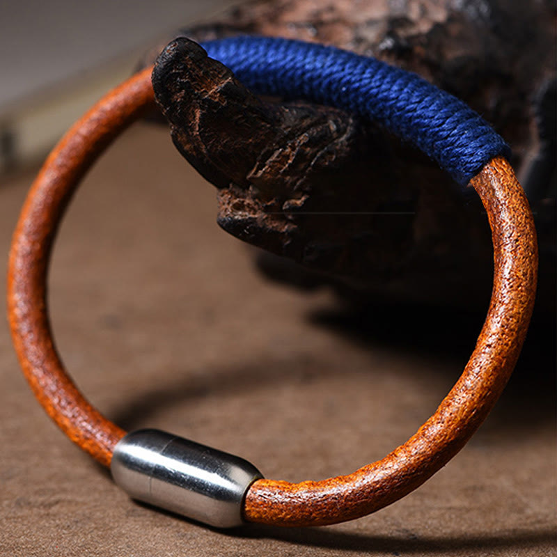 Buddha Stones Tibetisches Leder Handgefertigtes Fünf-Elemente-Glücksarmband mit geflochtener Schnurschnalle