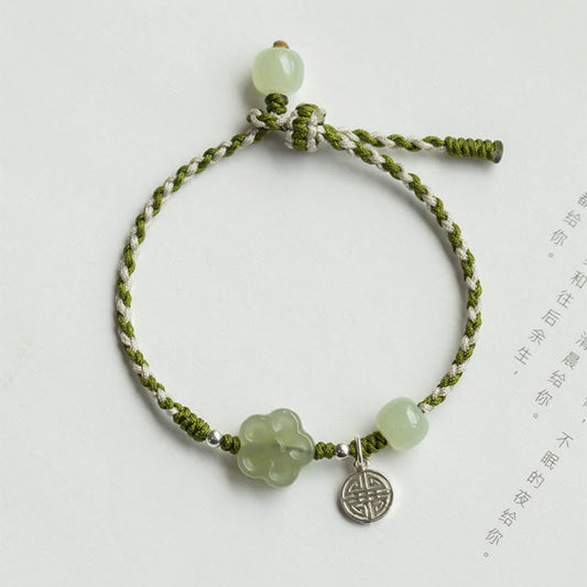 Pulsera trenzada de jade con flor de ciruelo y piedras de Buda, hecha a mano, para la suerte y la prosperidad