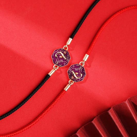 Pulsera trenzada artesanal de plata de ley 925 con diseño de pez koi que cambia de color y aporta riqueza.