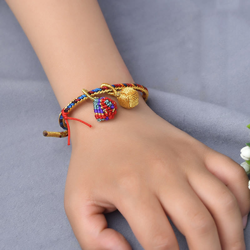 Buddha-Steine, buntes Seil, Glück, handgefertigt, Zongzi, goldene Kugel, Charm-Armband