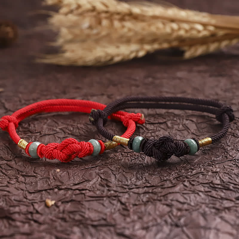 Pulsera trenzada con nudo de la fortuna y jade rojo de Buda