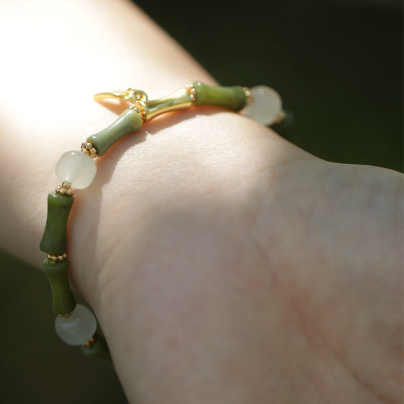 Pulsera de la riqueza con piedras de Buda, bambú verde, jade y lirio de los valles