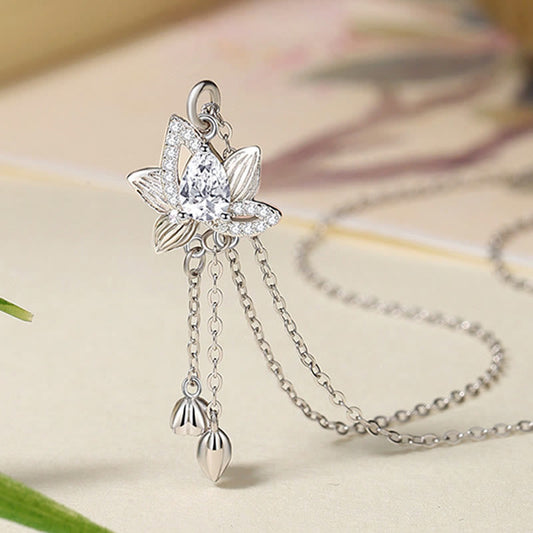 Collar con colgante de iluminación de circón y loto en plata de ley 925 con piedras de Buda