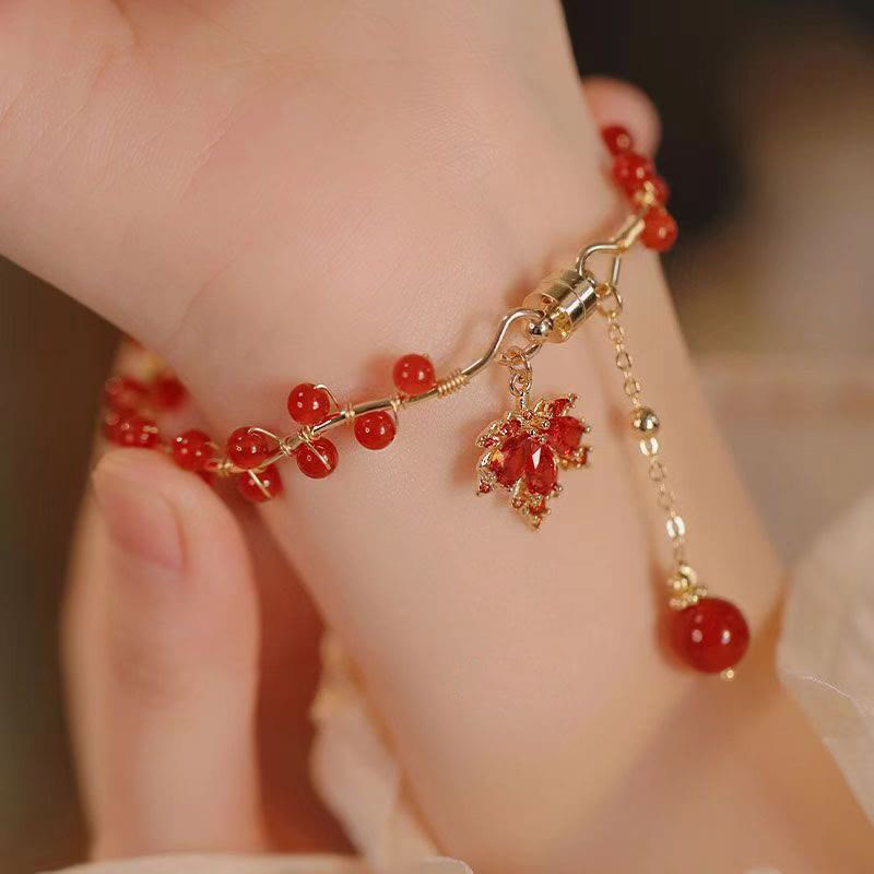 Buddha Stones Rotes Ahornblatt Glücksbringer Armband