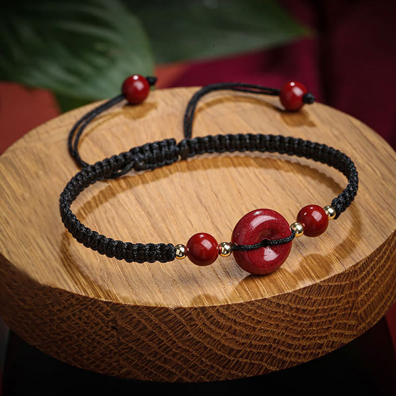 Buddha Stones Natürliches Zinnober-Armband mit Friedensschnalle und Segensschnur