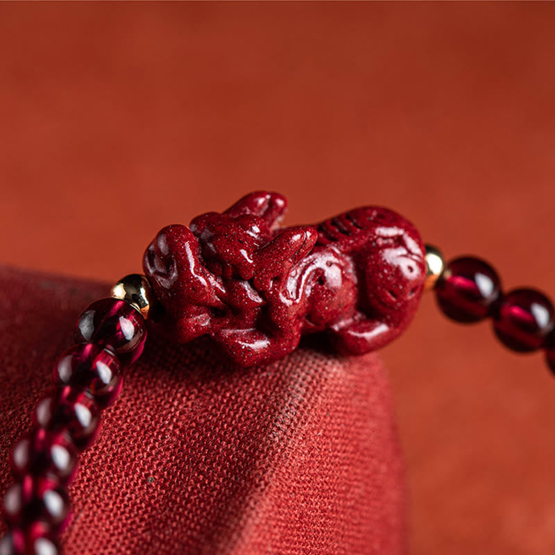 Buddha-Steine Granat Zinnober PiXiu Blessing Calm String Armband