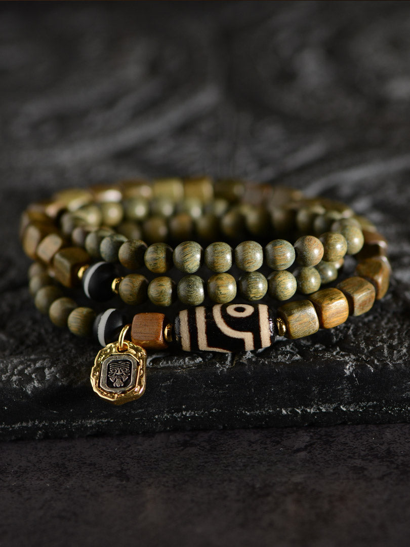 Green Sandalwood Agate Two Eyed Dzi Bead Bracelet
