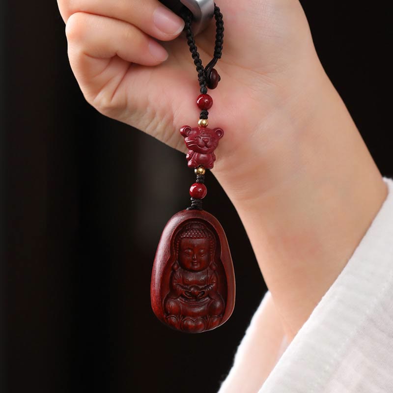 Llavero con amuleto de protección del zodíaco chino de cinabrio y sándalo rojo de hoja pequeña de Buda