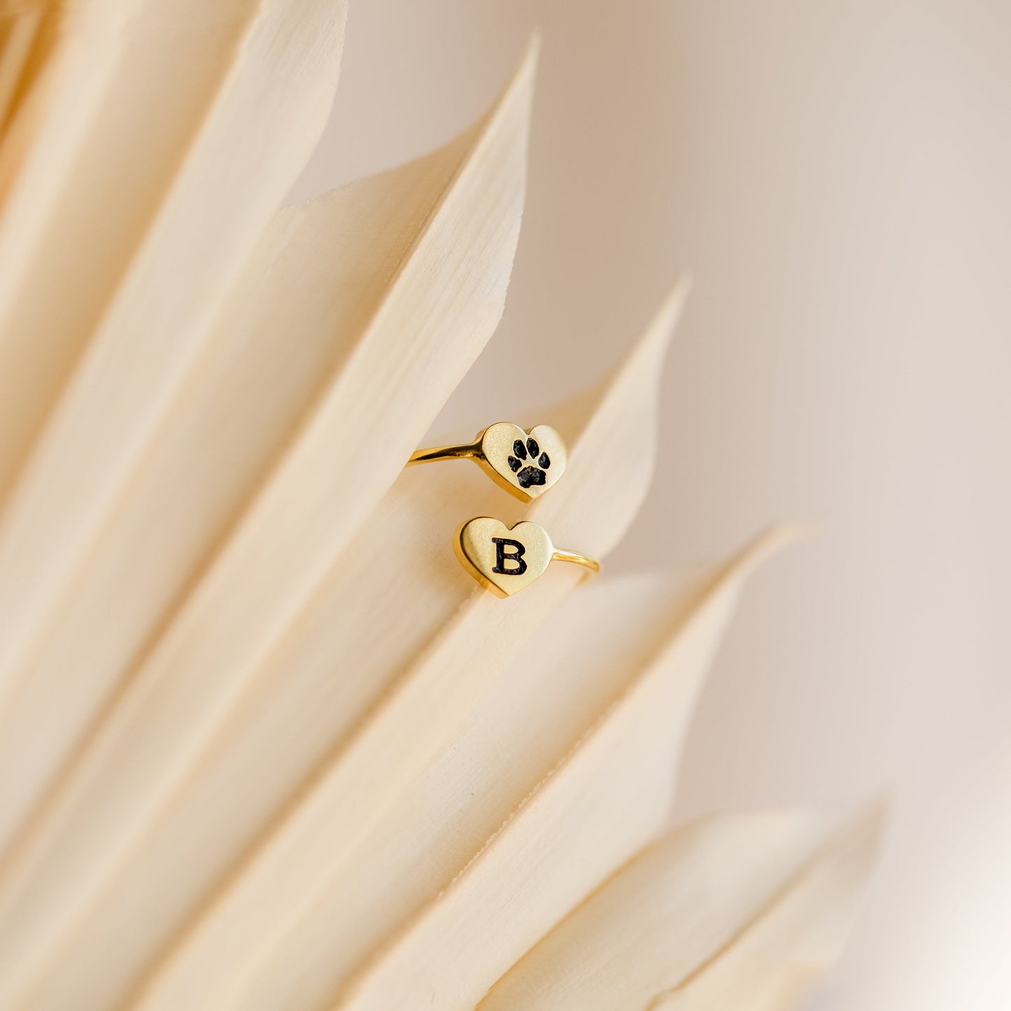 Anillo de corazón con estampado de pata Duo