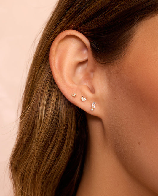 Pendientes de amara con diamantes y zafiros blancos