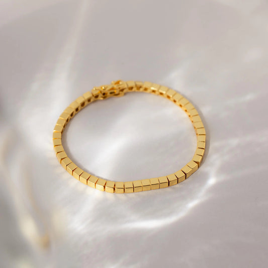 Pulsera de cubo