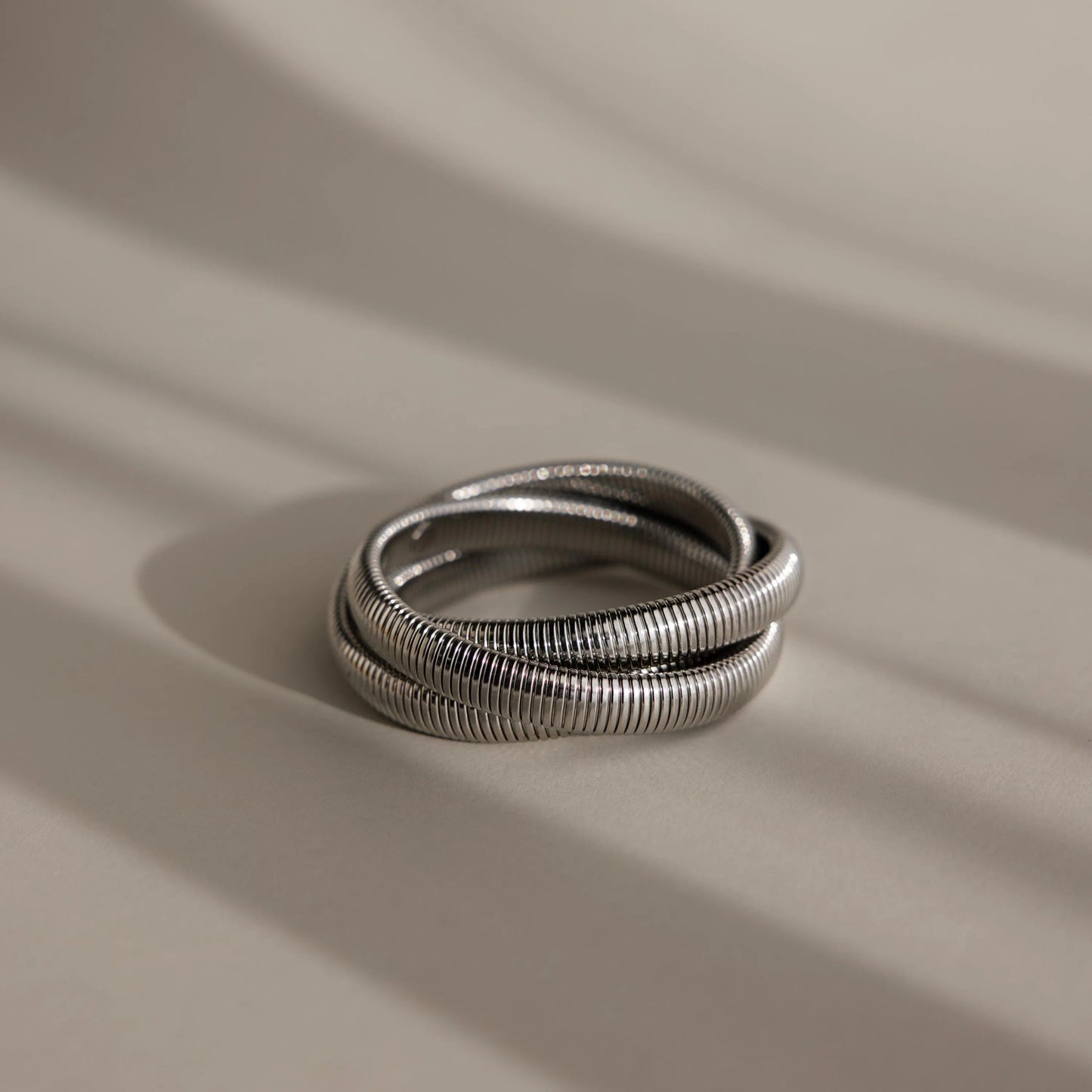 Ribbed Infinity Bangle