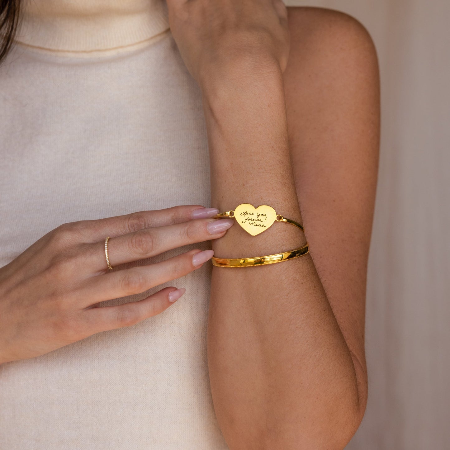 Brazalete de corazón con huella dactilar