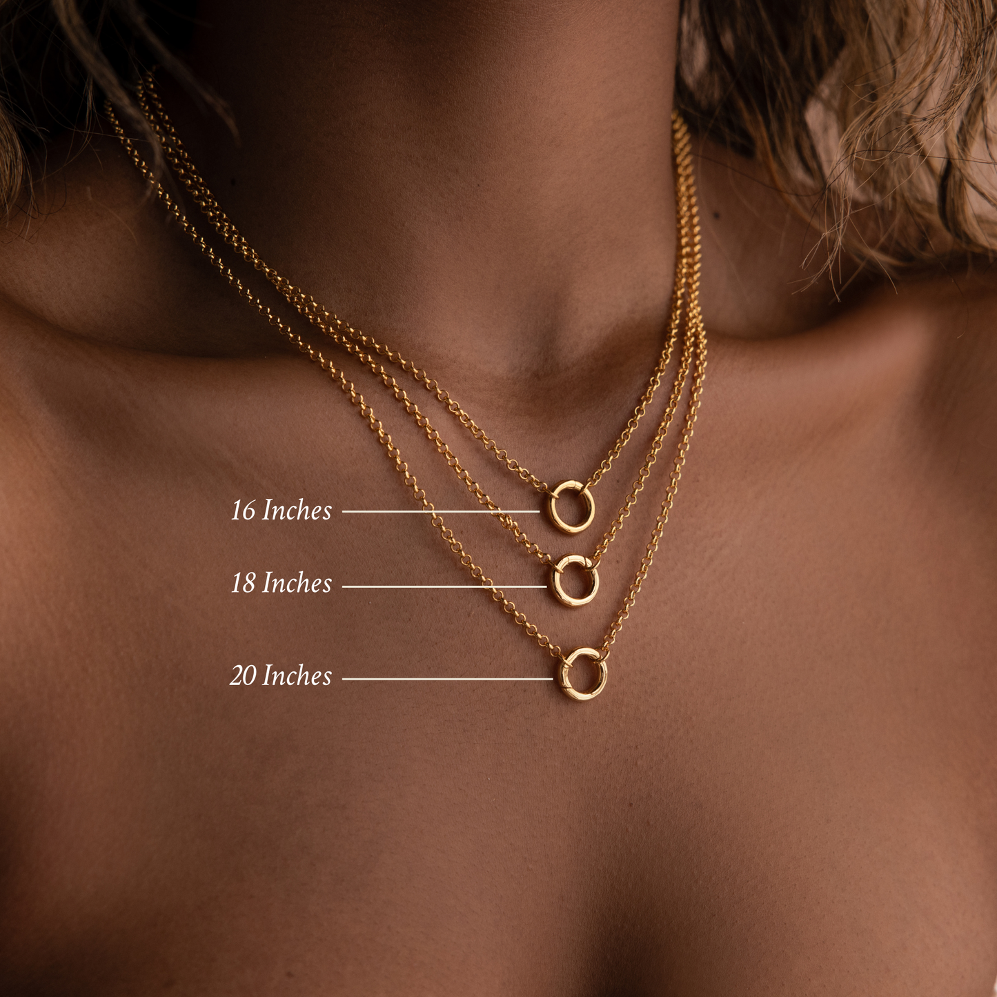 Collar con dije circular Rolo