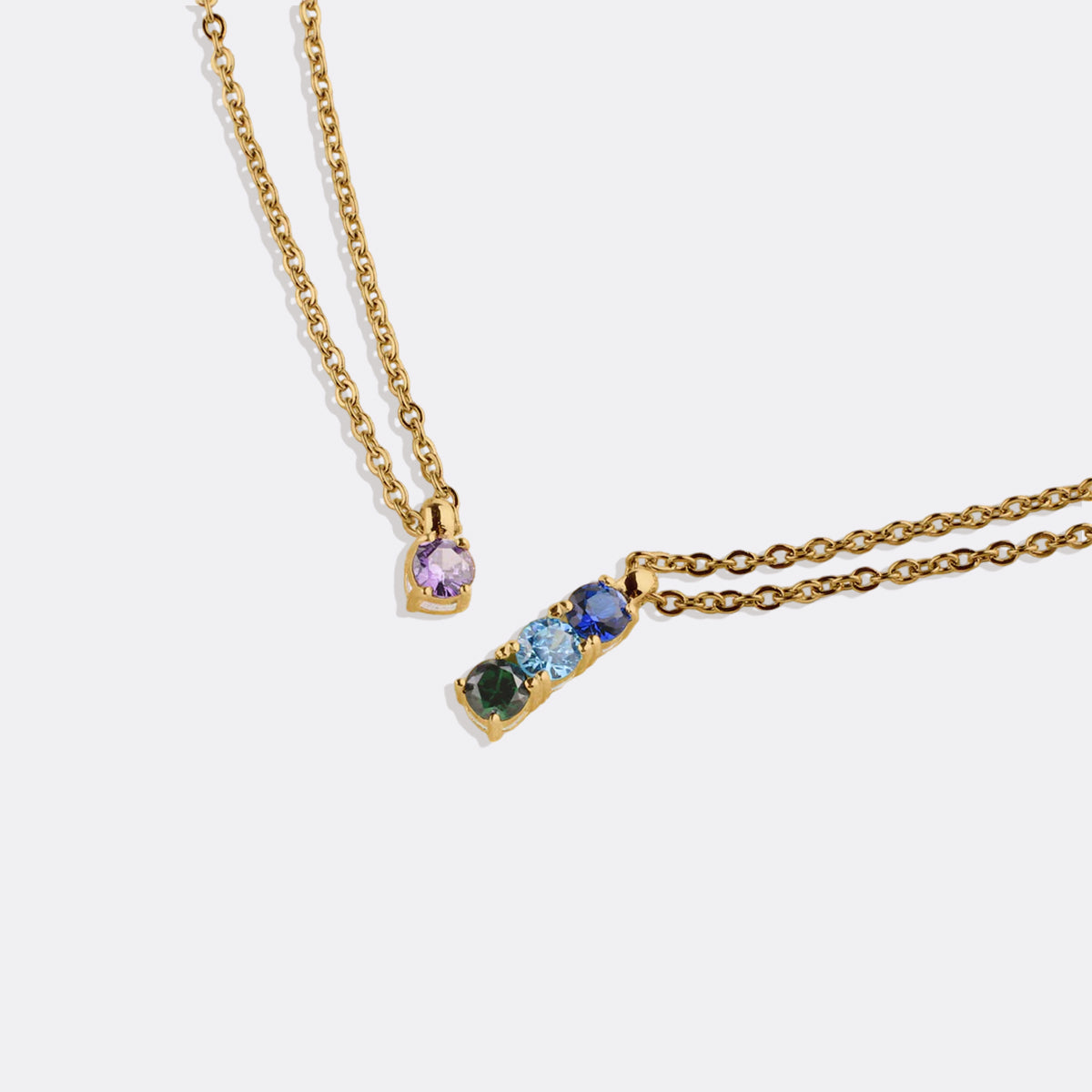 Collar con piedra de nacimiento familiar