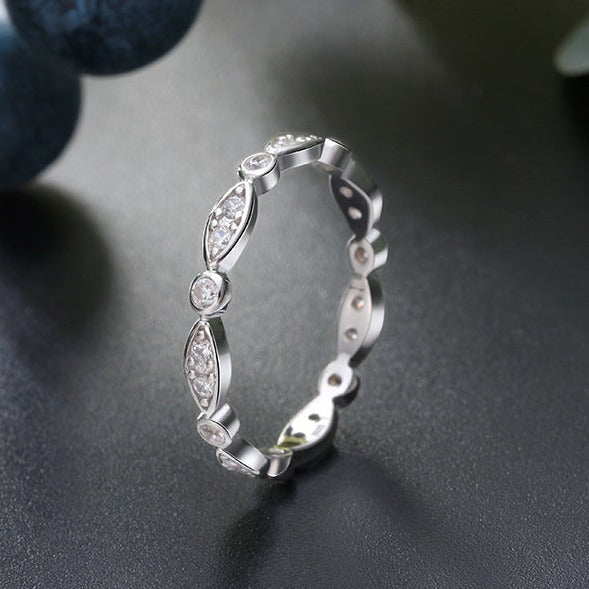 Marquis- und Punktband aus Sterlingsilber