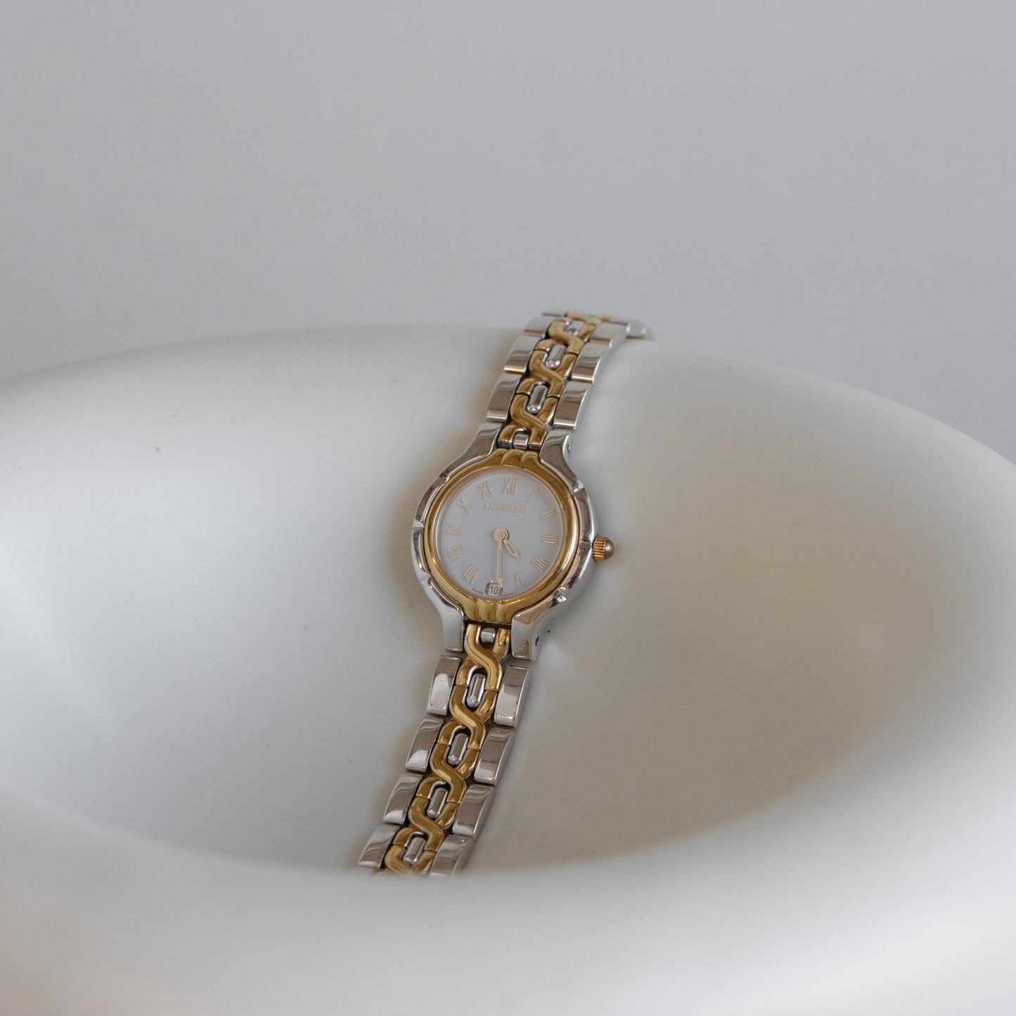 Vintage Leonard Sandy Round Two Tone Watch