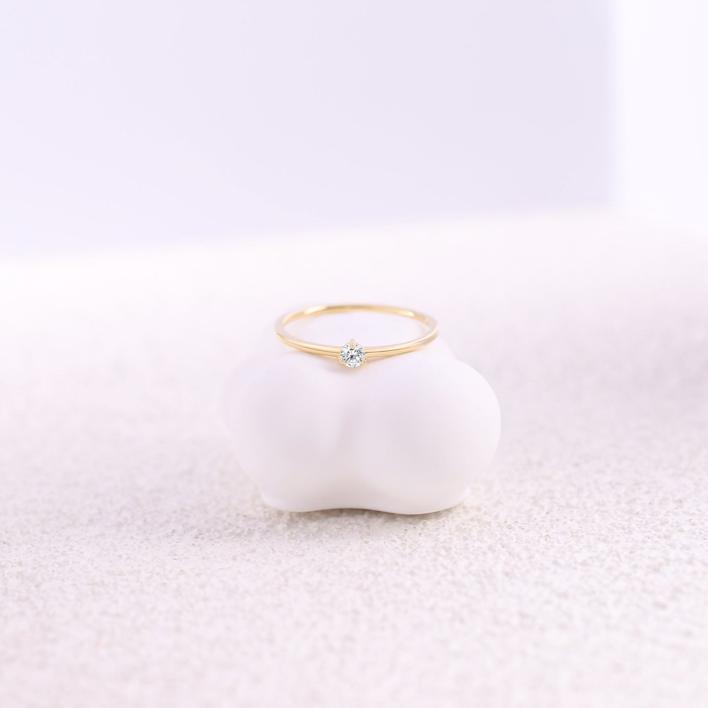 Winziger Diamantring