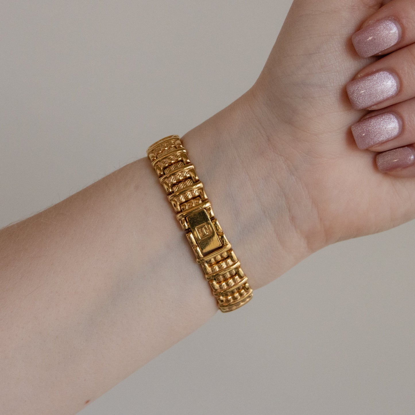 Vintage Tissot Swiss Basket Weave Gold Watch