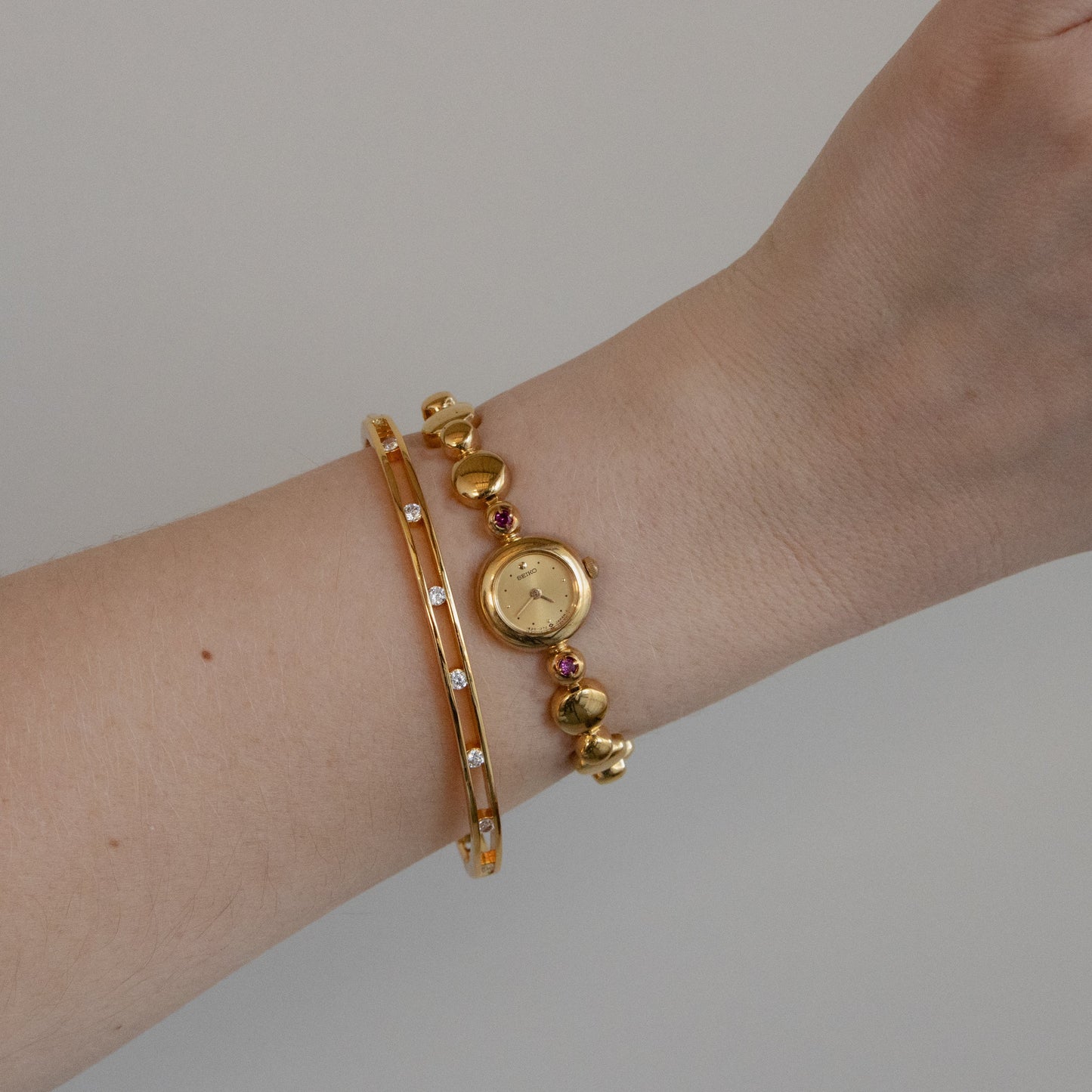Vintage Seiko Beaded Ruby Gold Watch