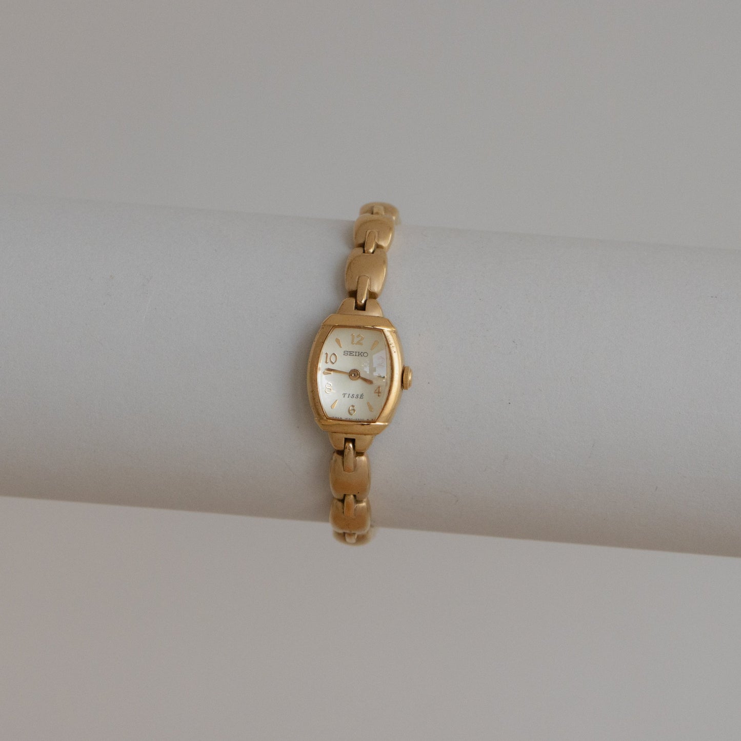 Vintage Seiko Tisse Oval Link Gold Watch