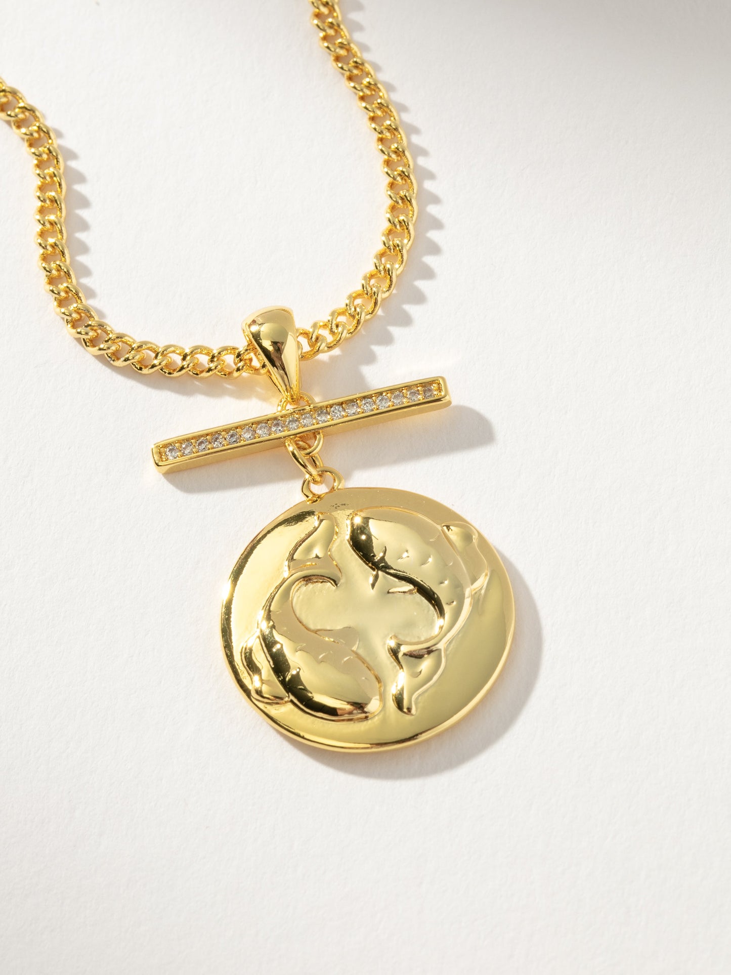 Collar con colgante del zodiaco
