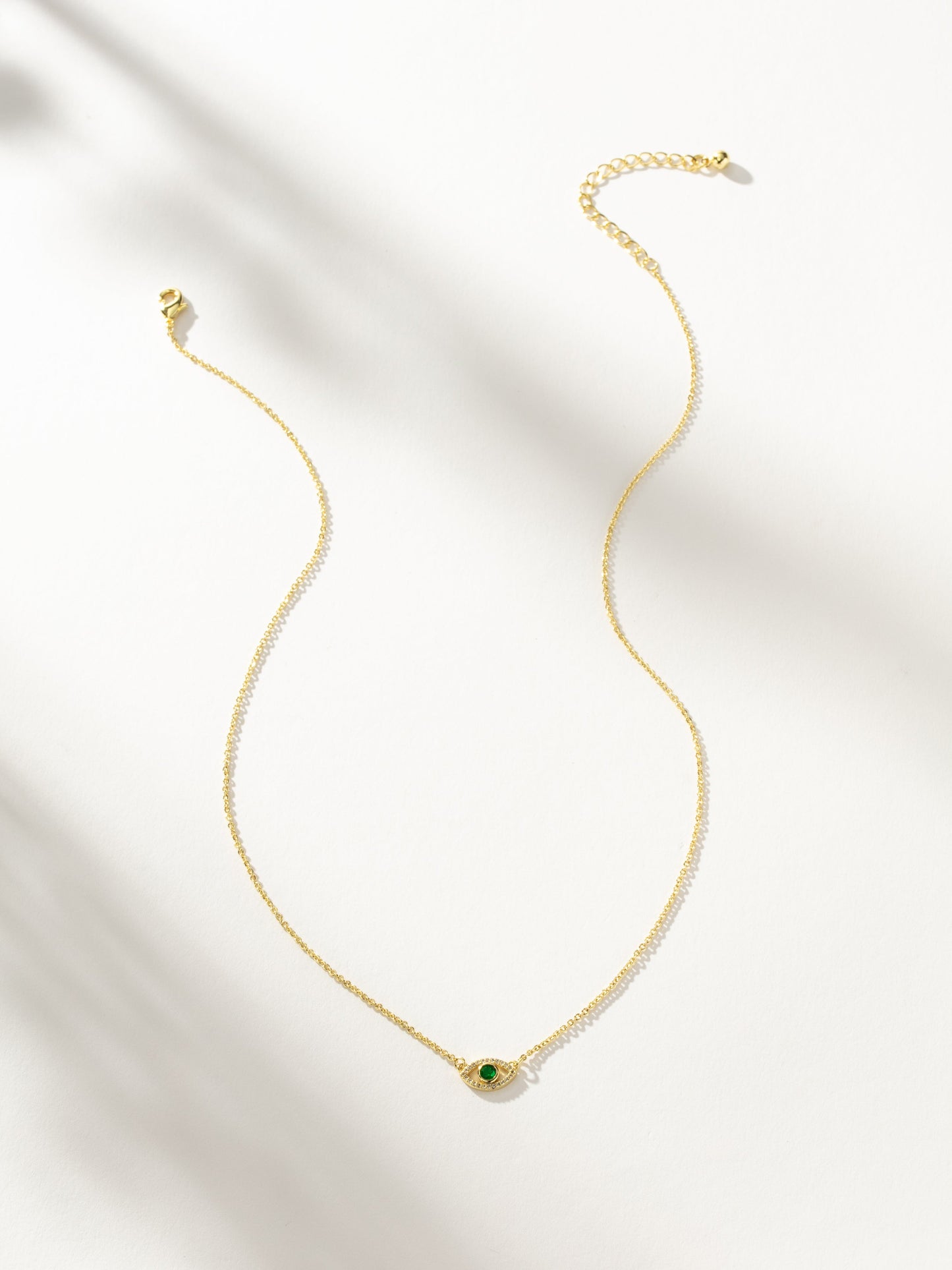 Collar pavé de mal de ojo