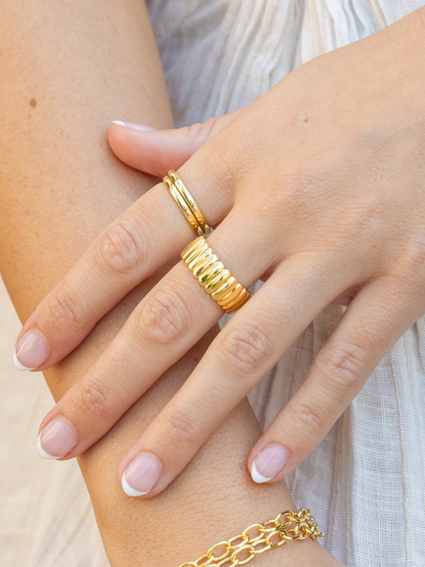 Parthenon-Ring mit Rippen