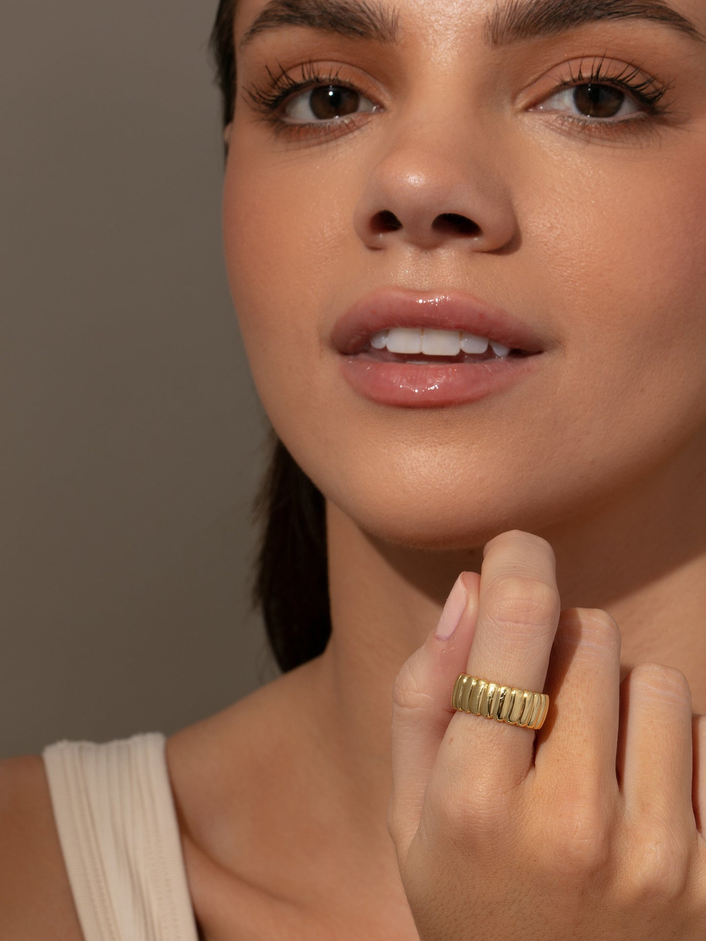 Parthenon-Ring mit Rippen
