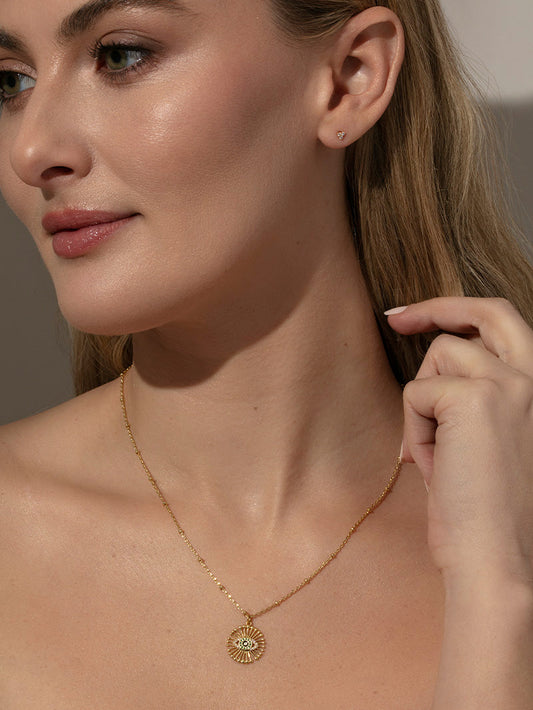 Collar con colgante de mal de ojo