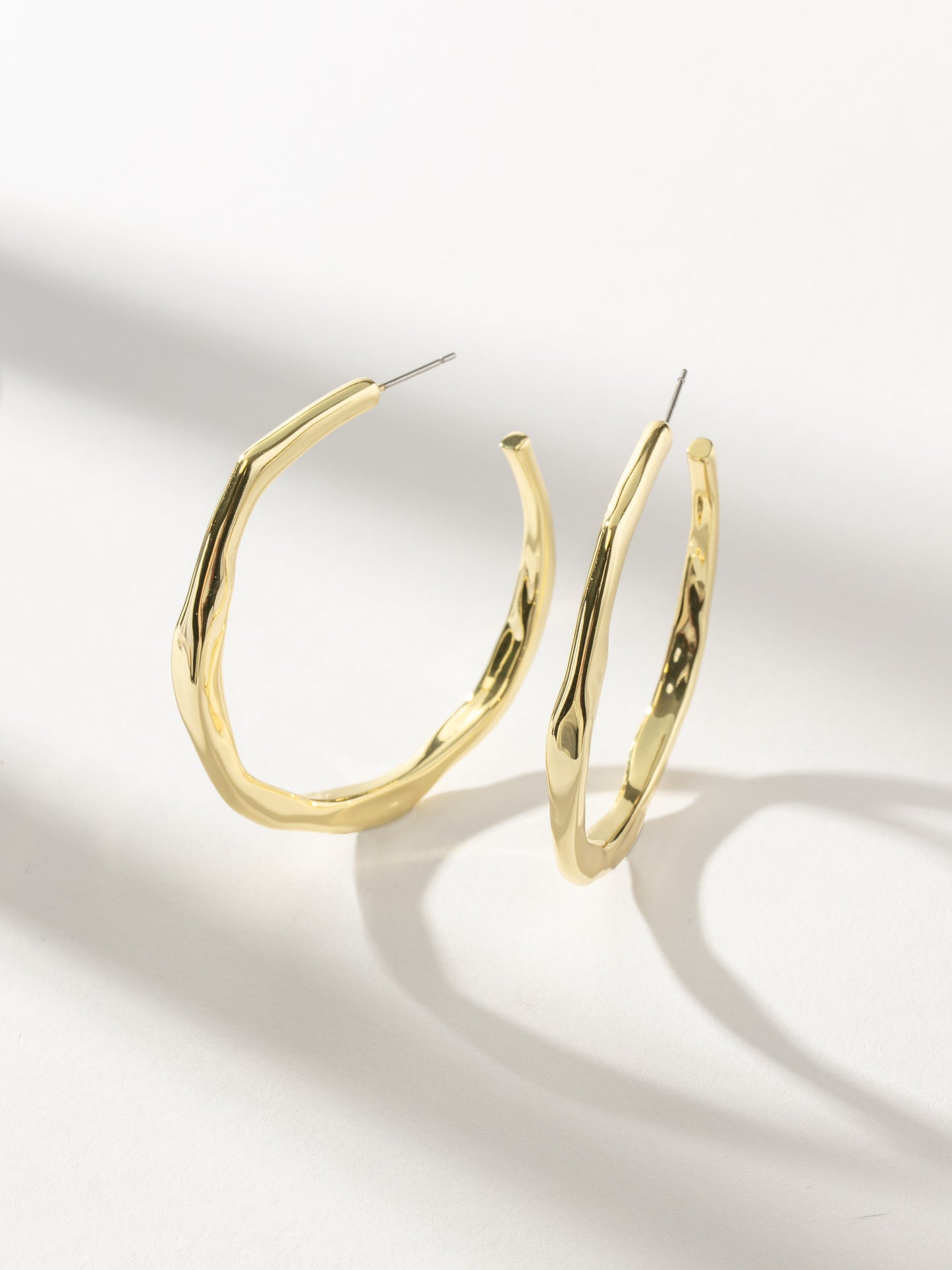 Pendientes de aro ondulados