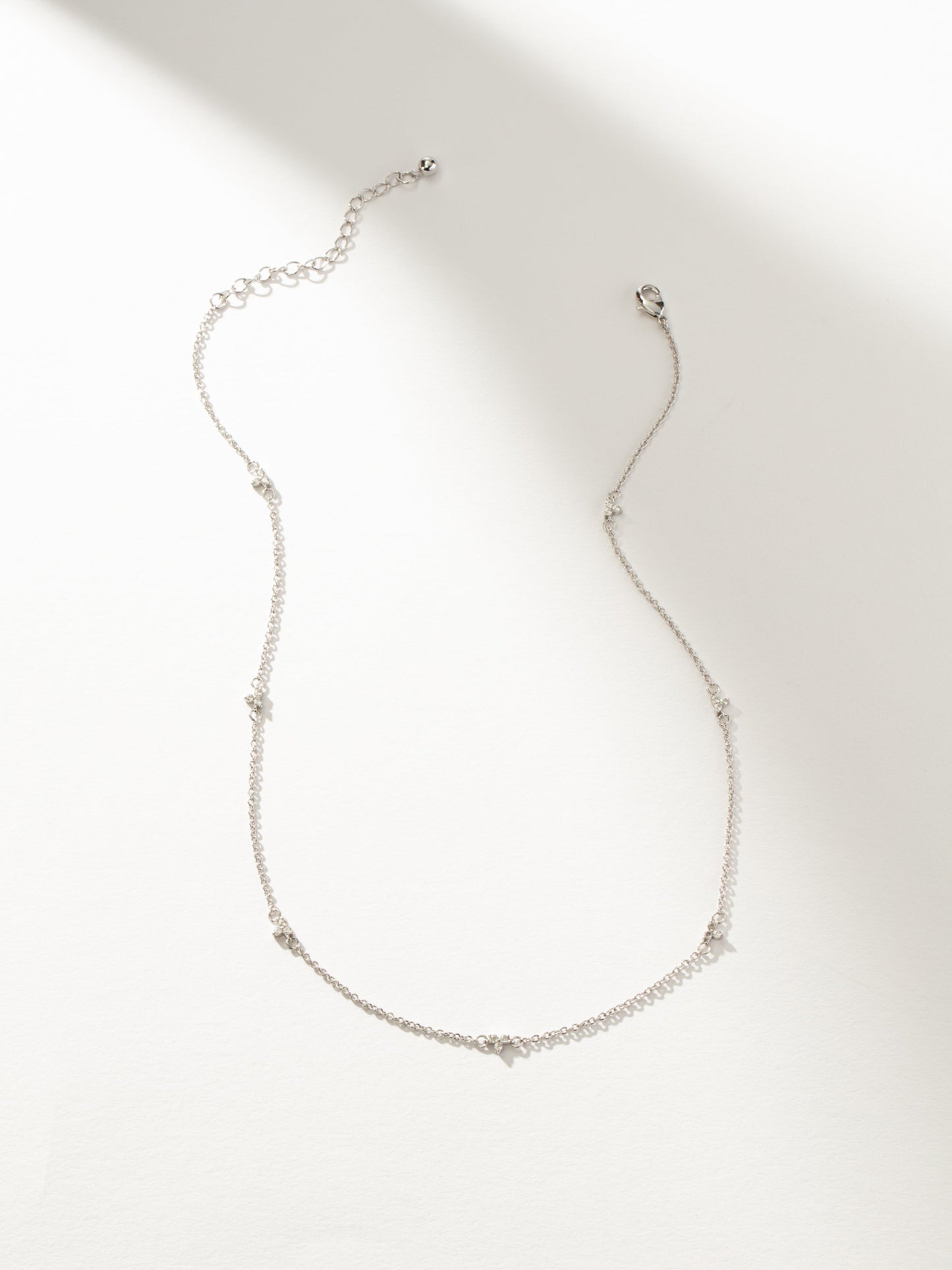 In Bloom Dainty Chain Necklace