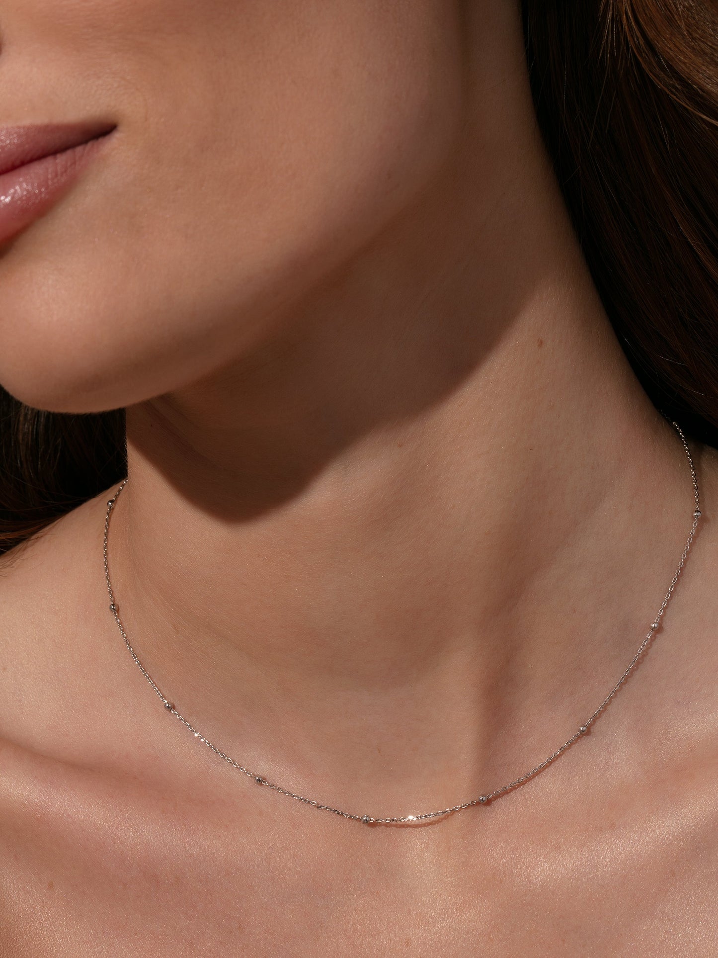 Collar de cadena satelital