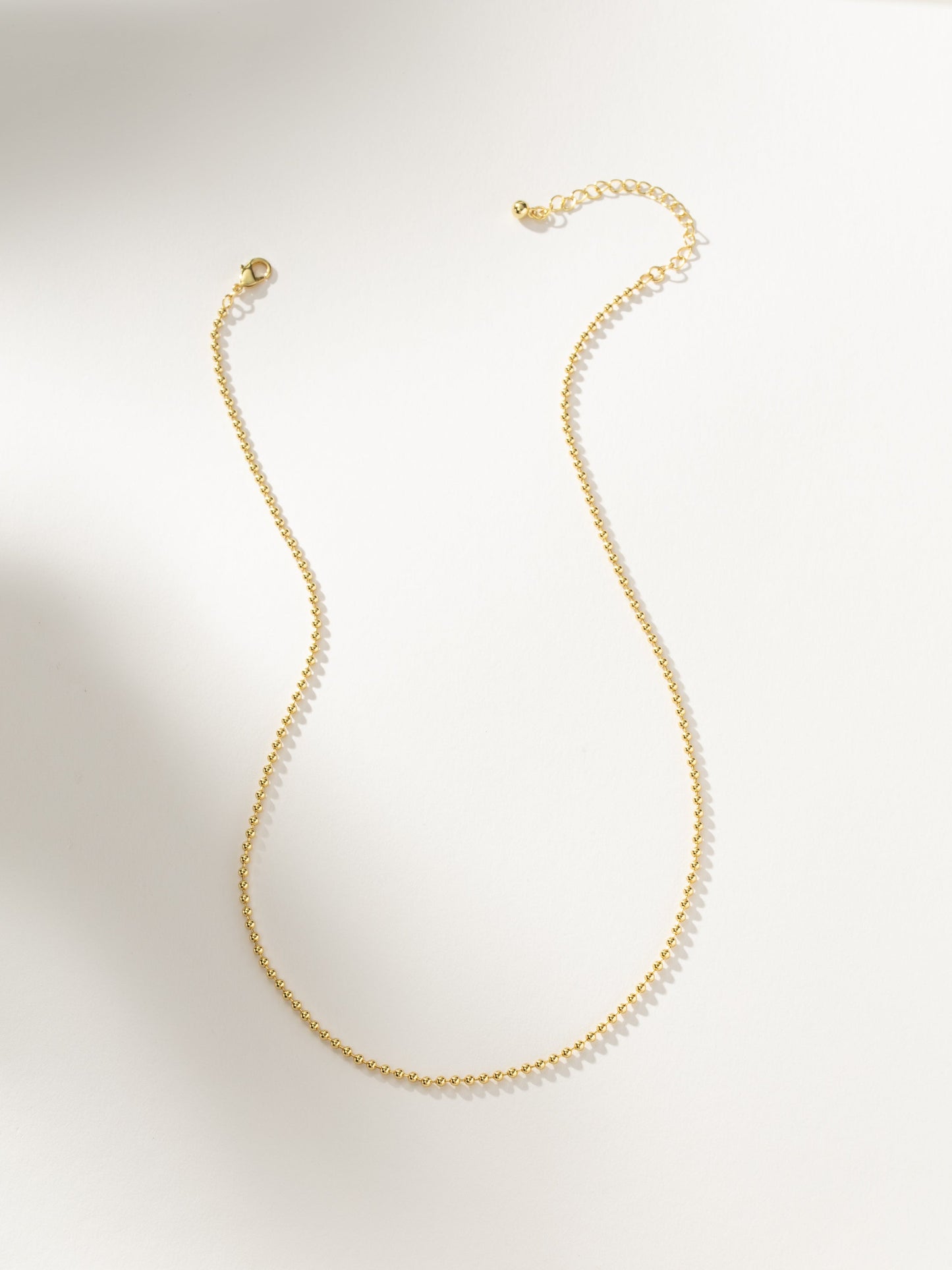 Collar de cadena de bolas simple