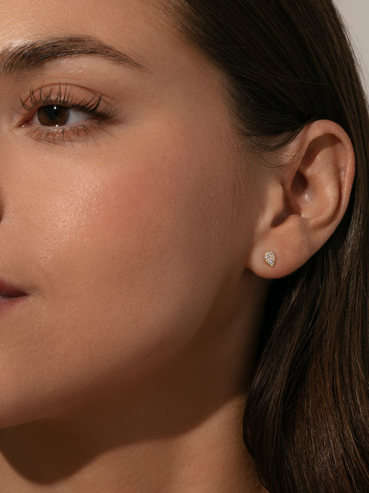 Pendientes de botón con pavé de los deseos