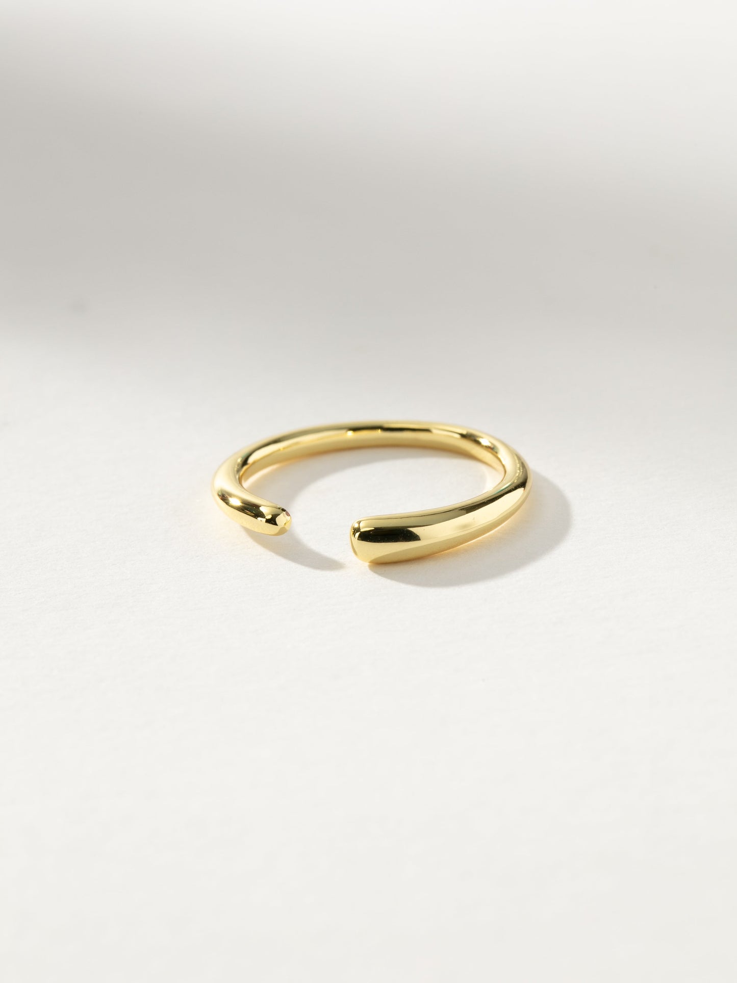 Anillo abierto agridulce