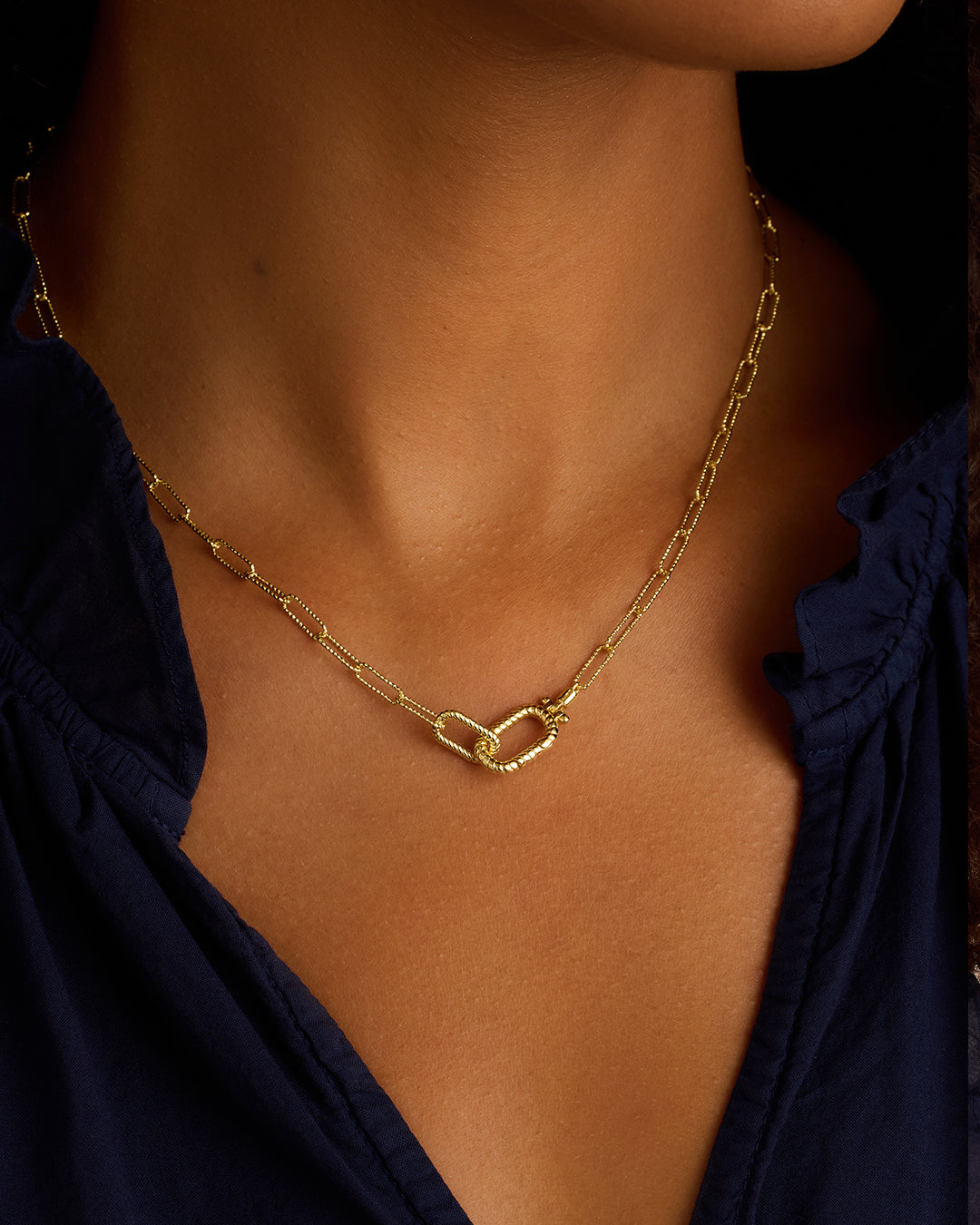Collar de eslabones de tripulación