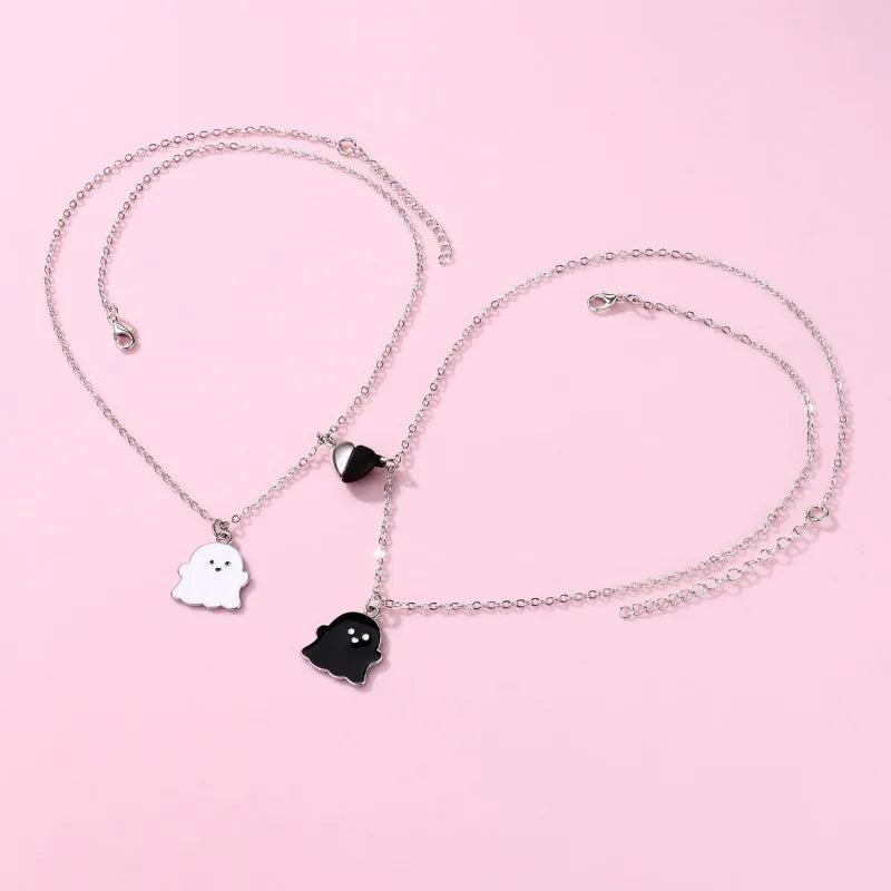 2Pcs/Set Cartoon Ghost Heart Pendant BFF Necklace - Touch Bling
