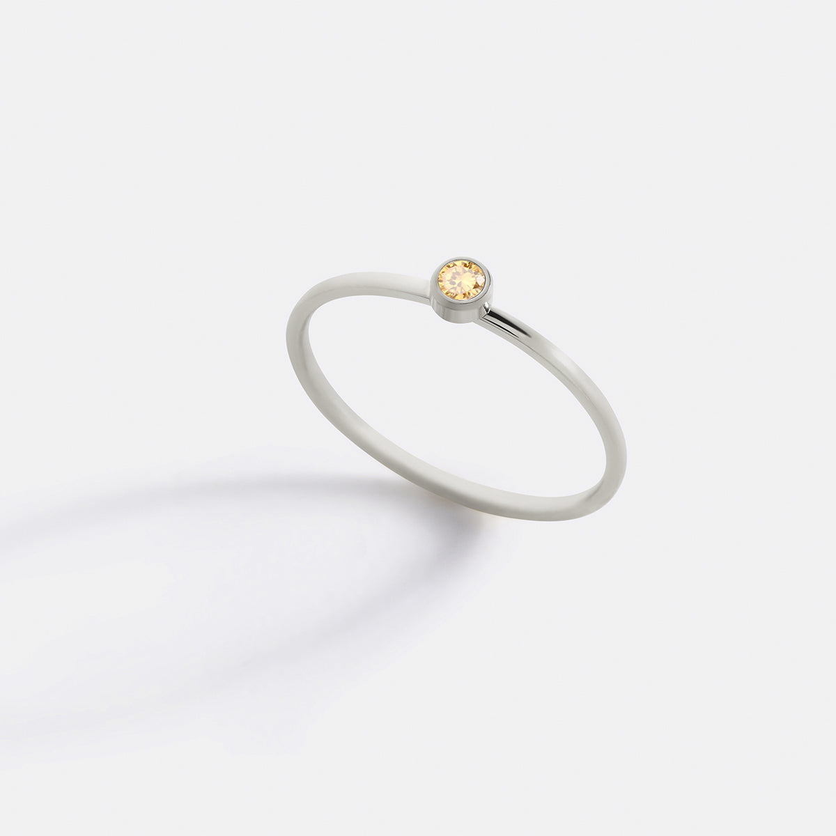 Anillo minimalista con piedras de nacimiento apilables | Anillo con engaste en bisel
