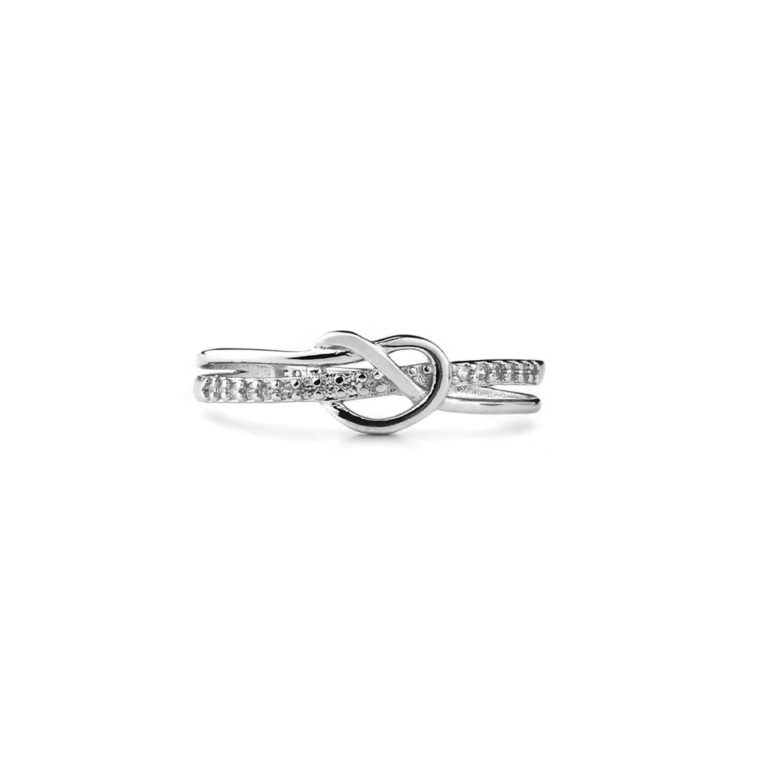 Anillo de nudo de doble banda con vínculo entre madre e hija