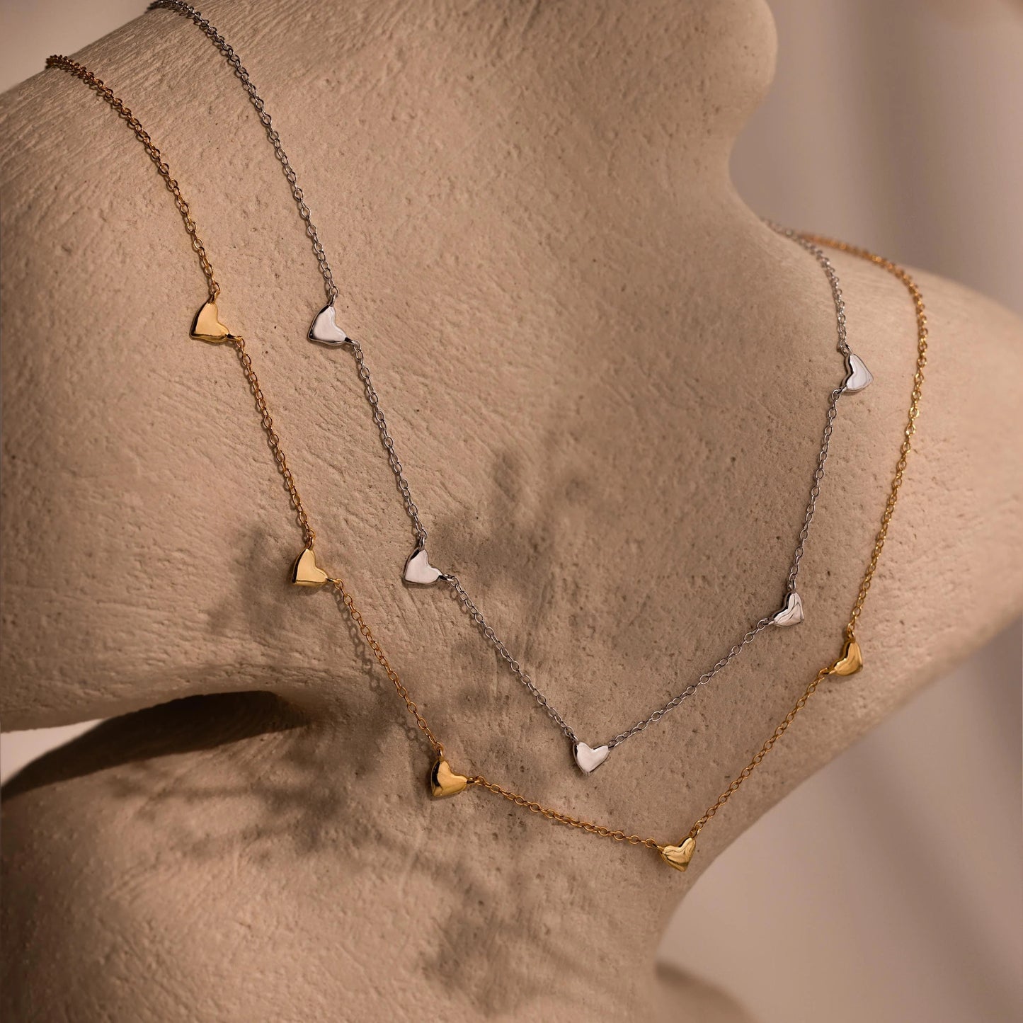 Collar de estación de corazón